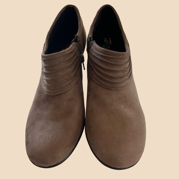Aerosoles Womens 10 Brown Ankle Booties Faux Suede‎ Heelrest Western Side Zipper - Picture 4 of 9